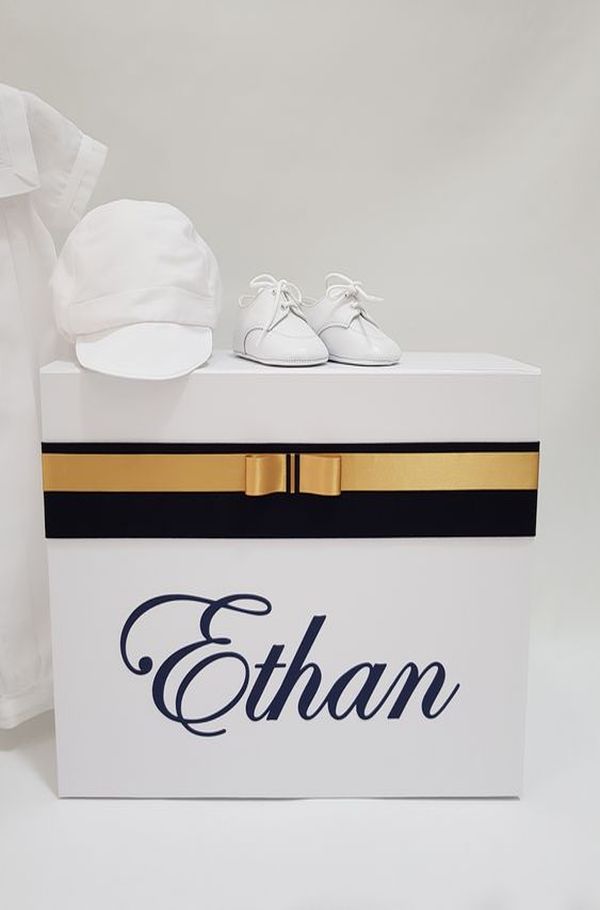 Κουτί βάπτισης για αγόρι, με καπέλο και παπούτσια