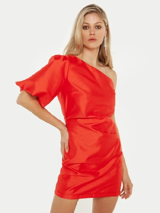Κόκκινο φόρεμα απο ταφτά με ballon μανίκι