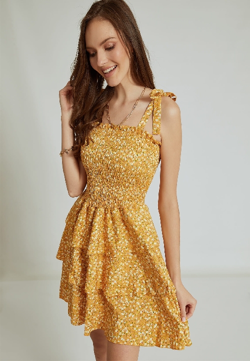 Κίτρινο φλοράλ φόρεμα με βολάν