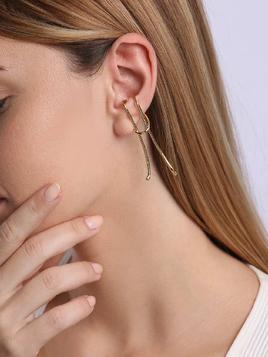 Μονό σκουλαρίκι Ear Cuff σε χρυσό