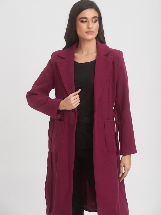 Παλτό με ζώνη και τσέπες σε χρώμα ματζέντα