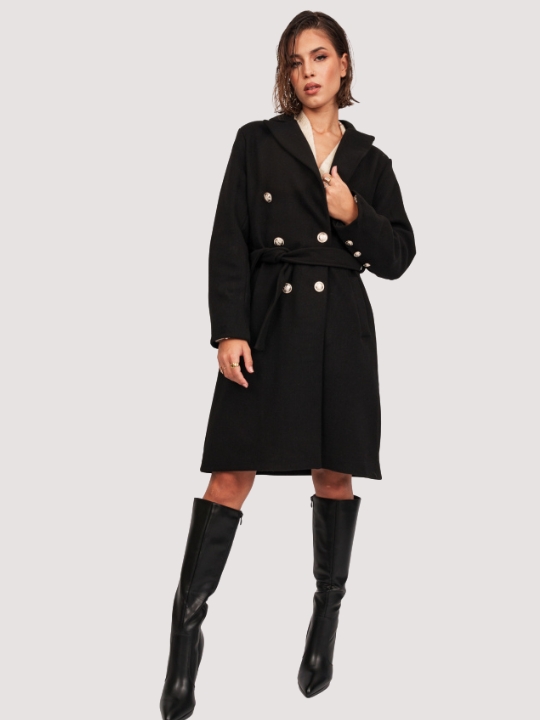 Μαύρο Παλτό με ζώνη και ιδιαίτερα κουμπιά