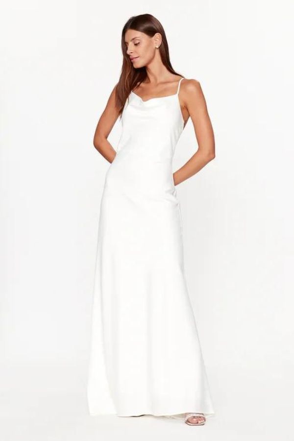 Μακρύ Λευκό Φόρεμα Για Γάμο