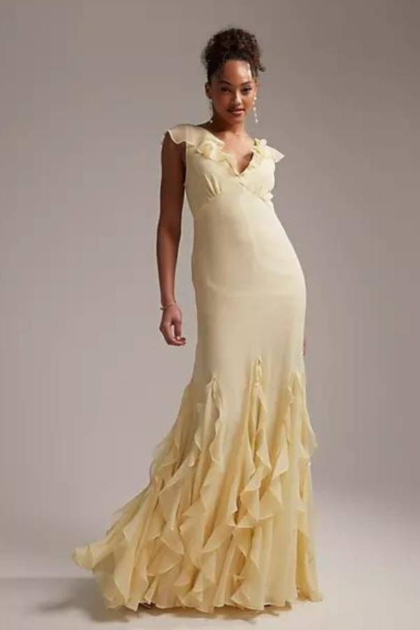 Maxi Φόρεμα με Φουσκωτό Στρίφωμα σε Κίτρινο Παστέλ