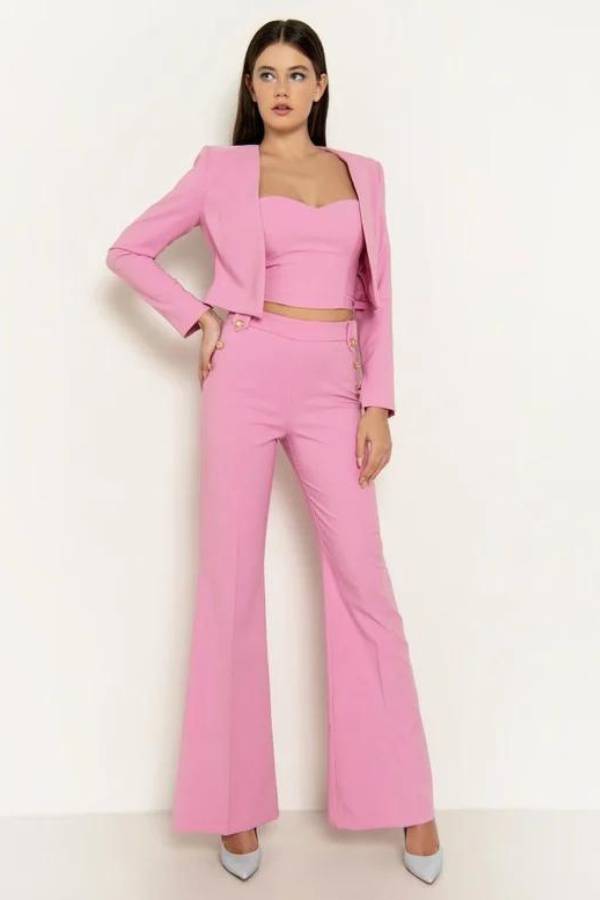 Παντελόνι, τοπ, και blazer σε χρώμα ροζ