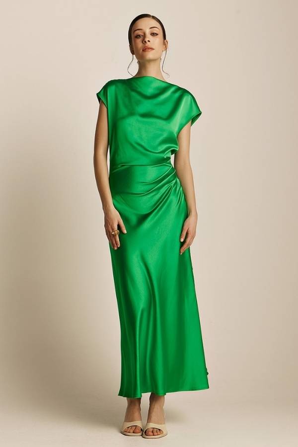 Κοντομάνικο Σατέν Mακρύ Φόρεμα σε Πράσινο Χρώμα